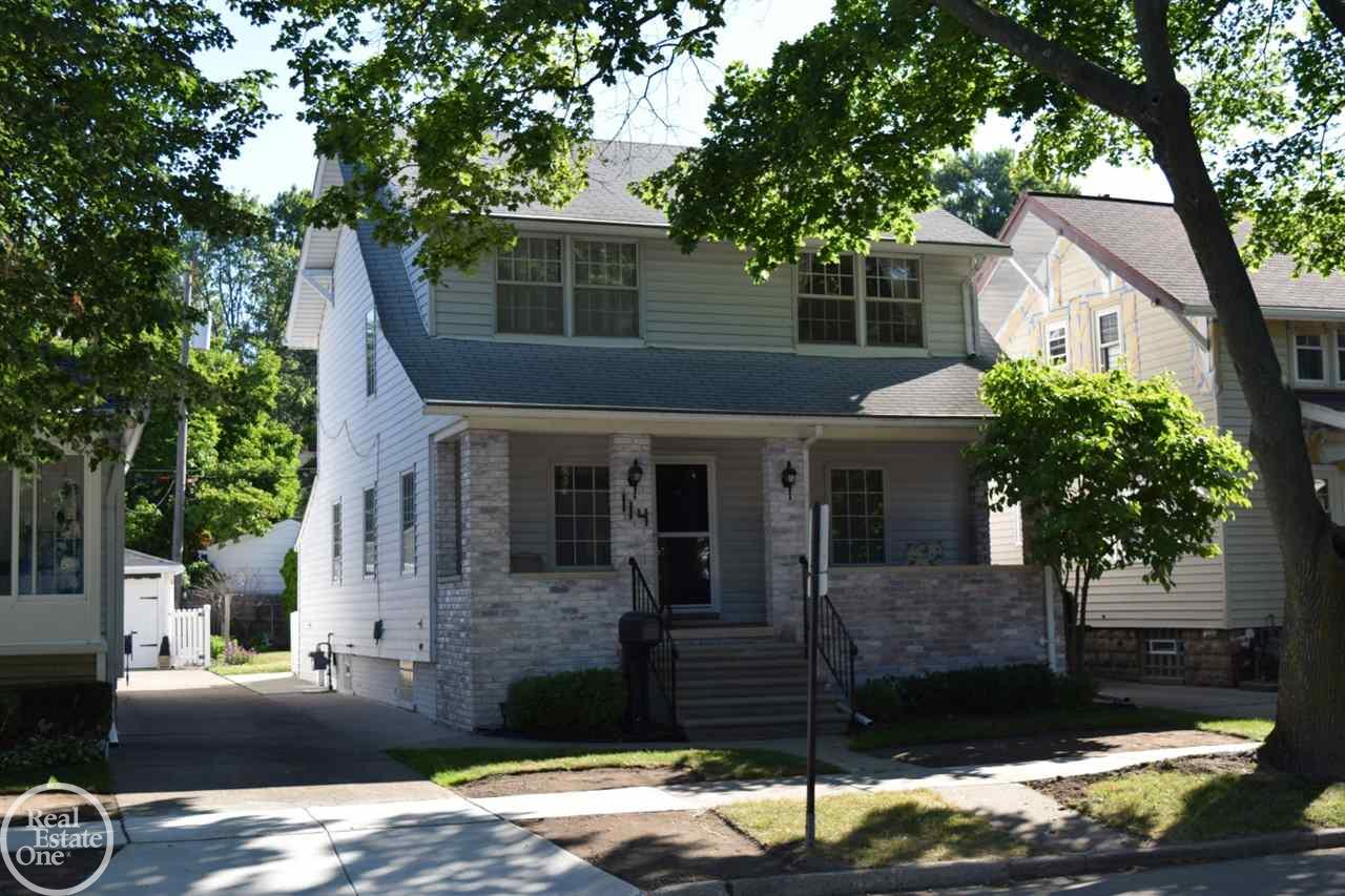 114 Muir Road Grosse Pointe Farms, MI 48236 - Photo 1 of 23