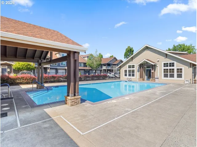 a front view of house with yard