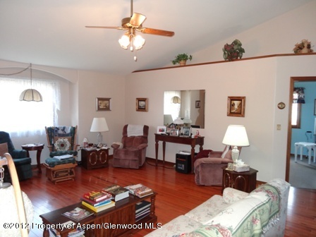 616 Ginseng Road New Castle, CO 81647 - Photo 7 of 9 living