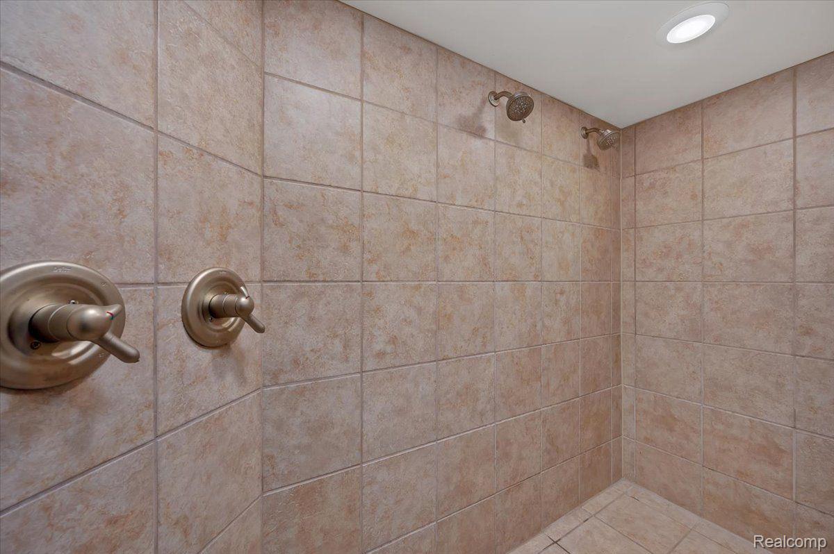 1473 Caley Road Metamora, MI 48455 - Photo 41 of 61 Bed 4 Oversized Shower