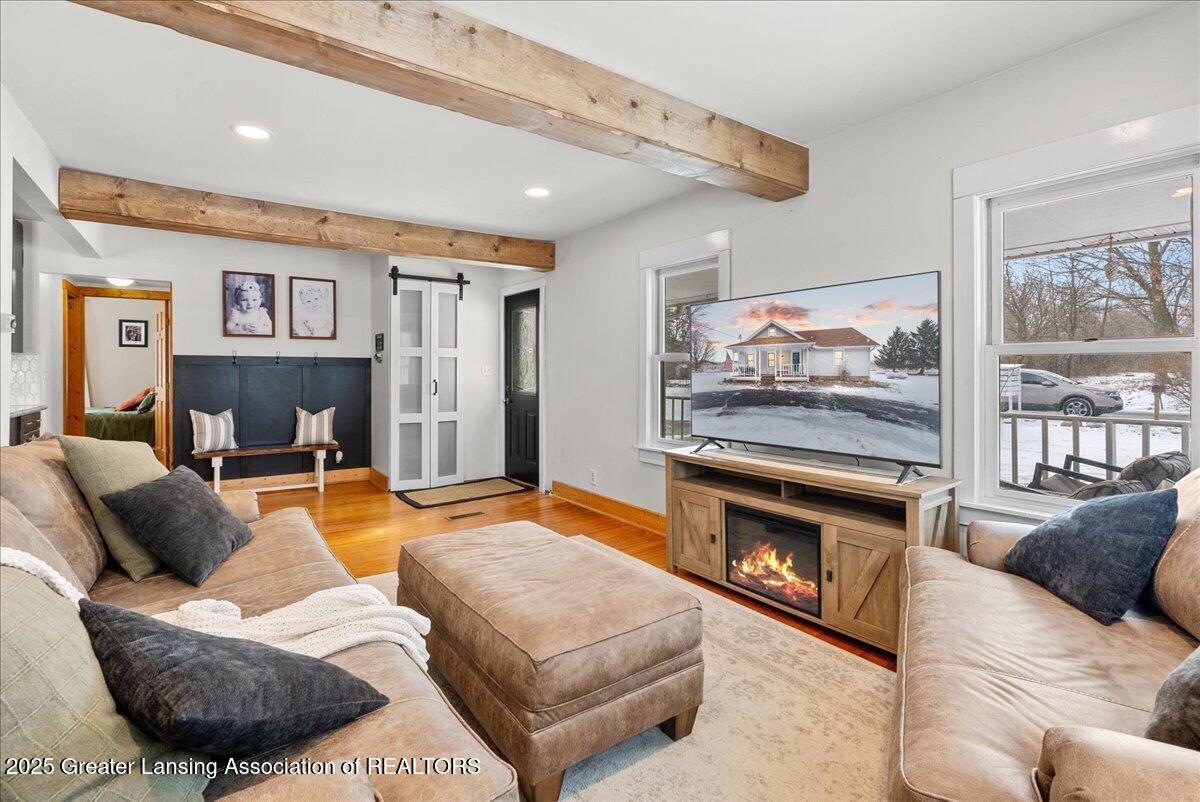 608 West Harper Road Mason, MI 48854 - Photo 8 of 54 10-Media Jett - 43