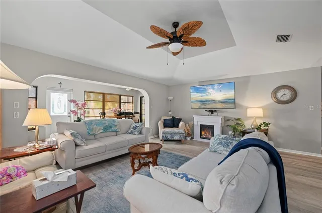 $360,000 | 11365 Southwest Essex Drive, Lake Suzy, FL 34269