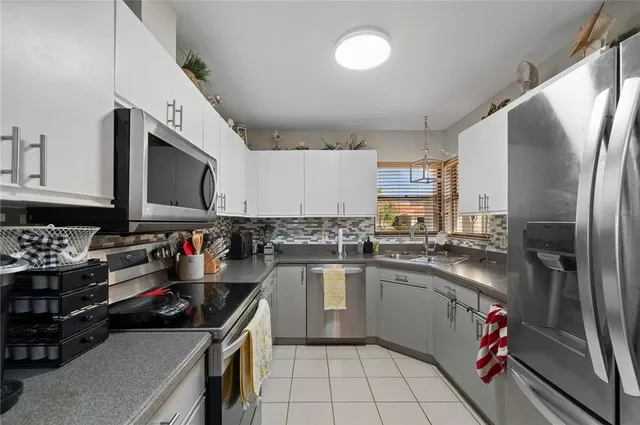 $360,000 | 11365 Southwest Essex Drive, Lake Suzy, FL 34269