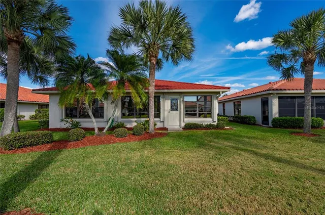 $360,000 | 11365 Southwest Essex Drive, Lake Suzy, FL 34269