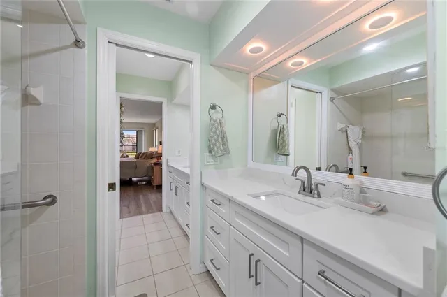 $360,000 | 11365 Southwest Essex Drive, Lake Suzy, FL 34269