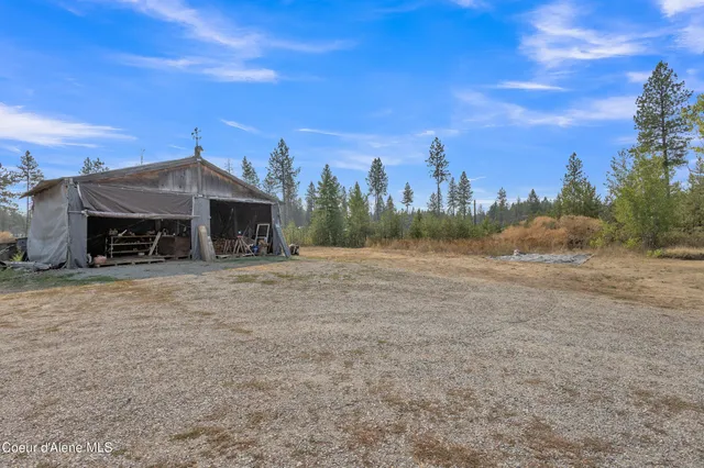 $499,900 | 396 Wakena Lane, Priest River, ID 83856