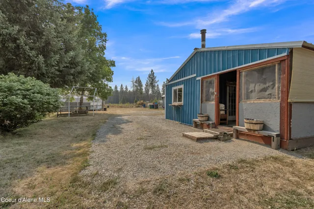 $499,900 | 396 Wakena Lane, Priest River, ID 83856