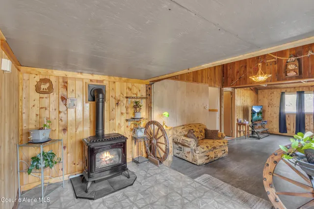 $499,900 | 396 Wakena Lane, Priest River, ID 83856