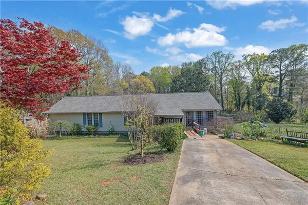 $330,000 | 3285 Howell Circle, Duluth, GA 30096