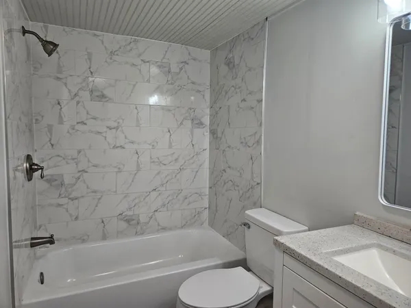 $1,300 | 723-rr Alamo Street, Rosenberg, TX 77471