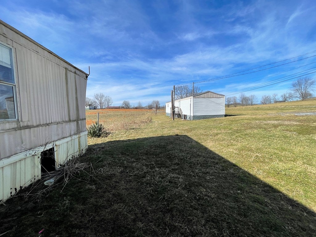 15586 Bishop Road Chilhowie, VA 24319 - Photo 32 of 71 Gallery Image 32