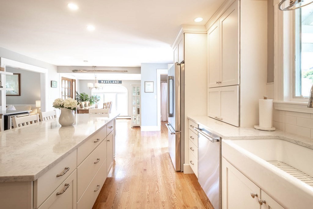 203 Samoset Avenue Hull, MA 02045 - Photo 17 of 39