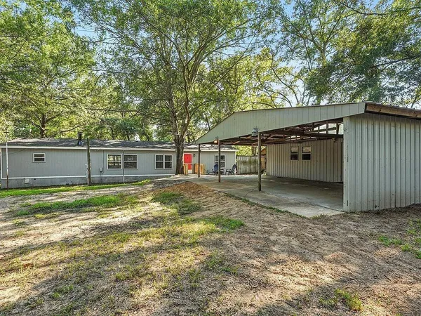 $149,900 | 2518 Lovely Drive, Chandler, TX 75758