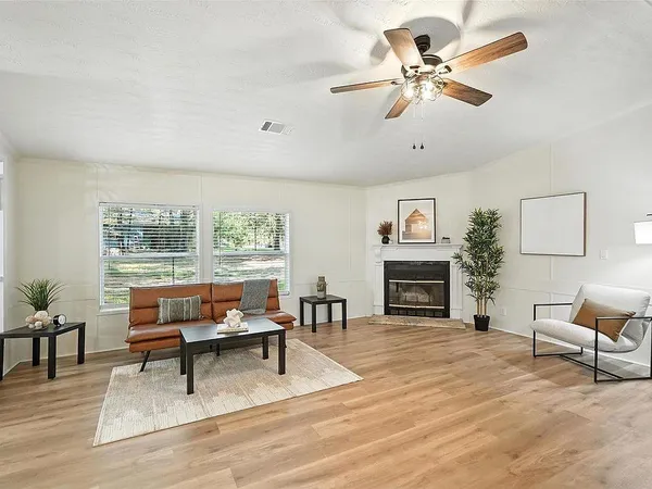 $149,900 | 2518 Lovely Drive, Chandler, TX 75758