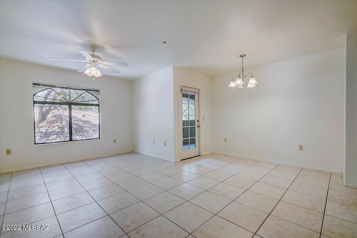 5751 North Kolb Road, Unit 8203 Tucson, AZ 85750 - Photo 9 of 31