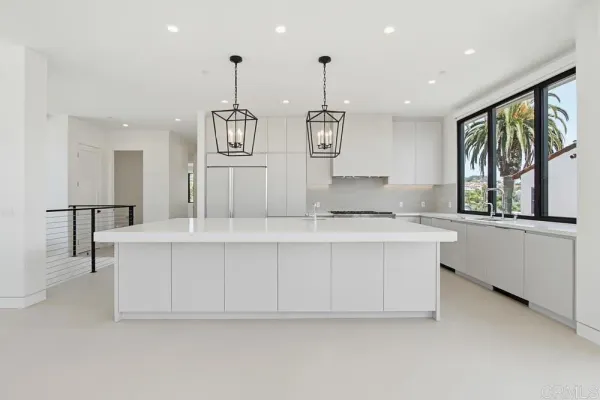 $32,000 | 206 4th Street, Encinitas, CA 92024