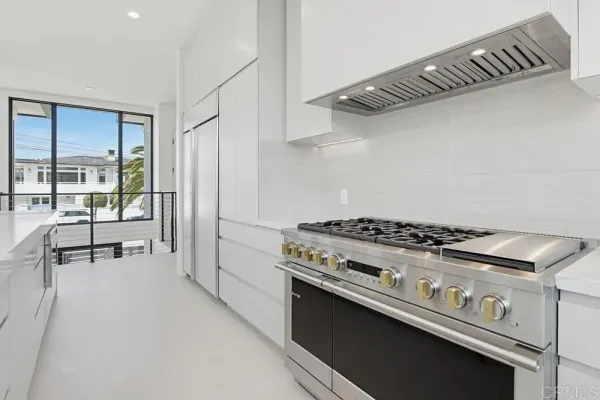 $32,000 | 206 4th Street, Encinitas, CA 92024