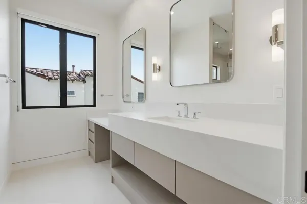 $32,000 | 206 4th Street, Encinitas, CA 92024
