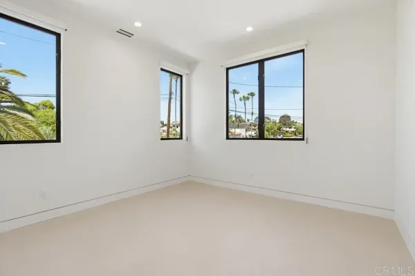 $32,000 | 206 4th Street, Encinitas, CA 92024