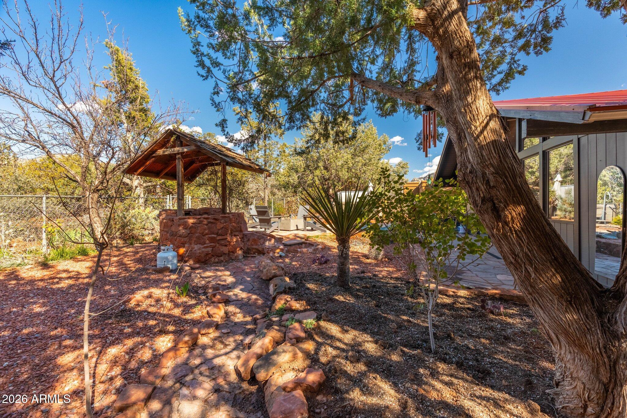 40 Mission Road Sedona, AZ 86336 - Photo 53 of 75 107-DSC02151-HDR