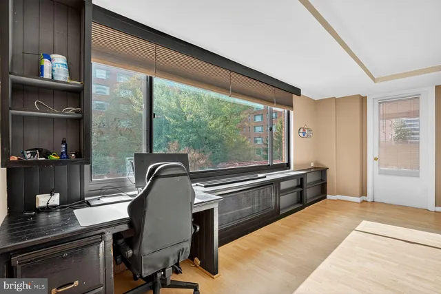 $2,400 | 1021 Arlington Boulevard, Unit 643, Arlington, VA 22209