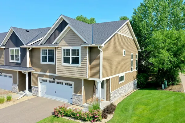 $384,900 | 13349 Bronze Parkway, Rosemount, MN 55068