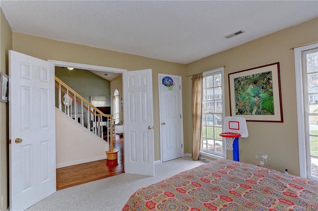 11008 Atrium Way Matthews, NC 28105 - Photo 16 of 33