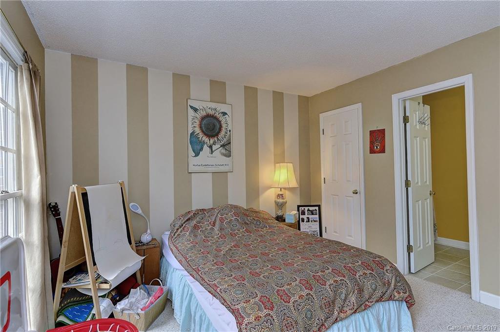 11008 Atrium Way Matthews, NC 28105 - Photo 18 of 33