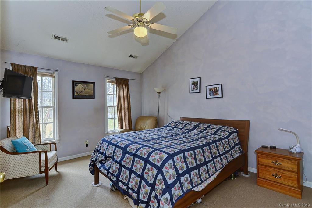 11008 Atrium Way Matthews, NC 28105 - Photo 22 of 33