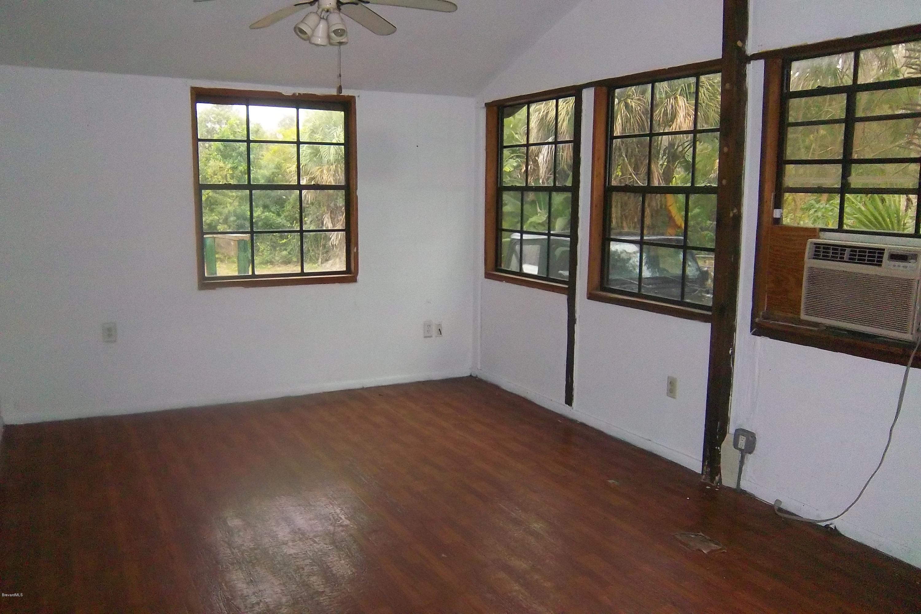 2910 Township Road Malabar, FL 32950 - Photo 3 of 8 100_0514