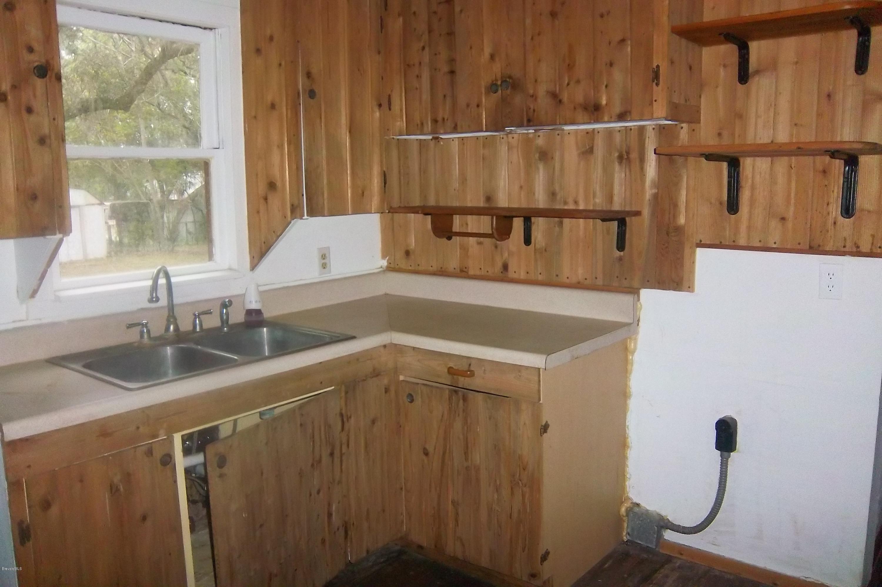 2910 Township Road Malabar, FL 32950 - Photo 5 of 8 100_0505