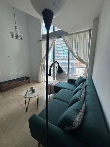 $3,350 | 690 Southwest 1st Court, Unit 1506, Miami, FL 33130