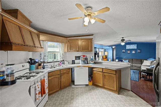 $44,900 | 533 Applewood Drive, Lockport Town, NY 14094