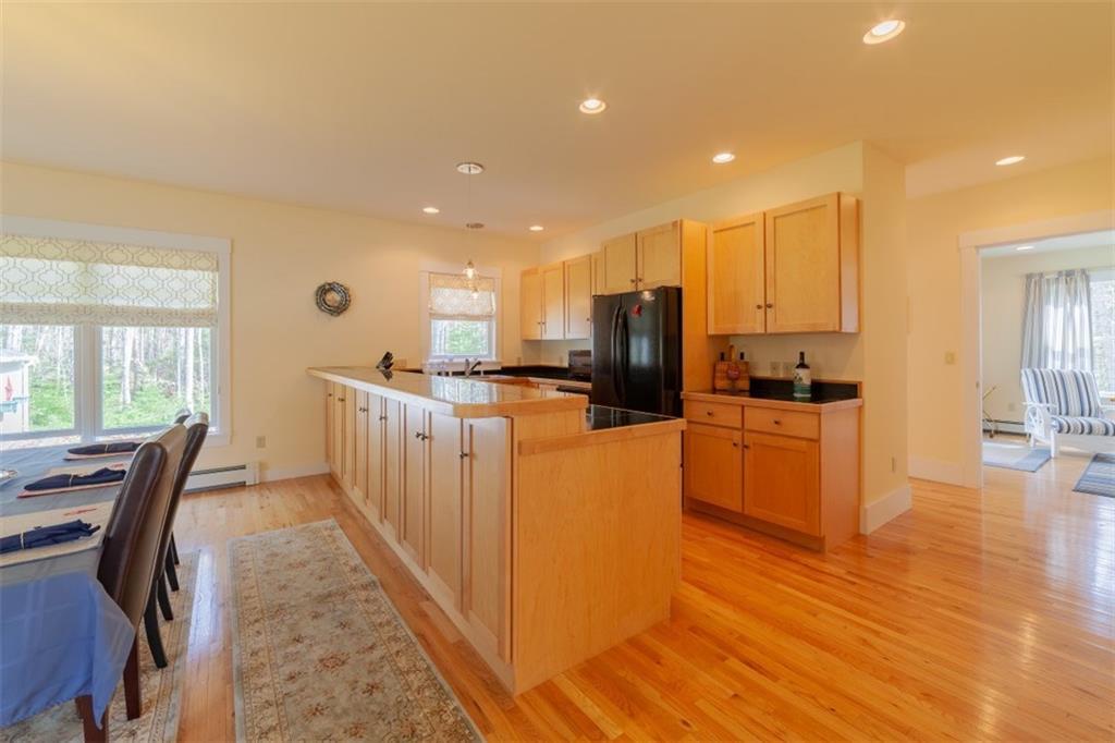 24 Stone Wharf Road Boothbay, ME 04537 - Photo 4 of 22 Photo