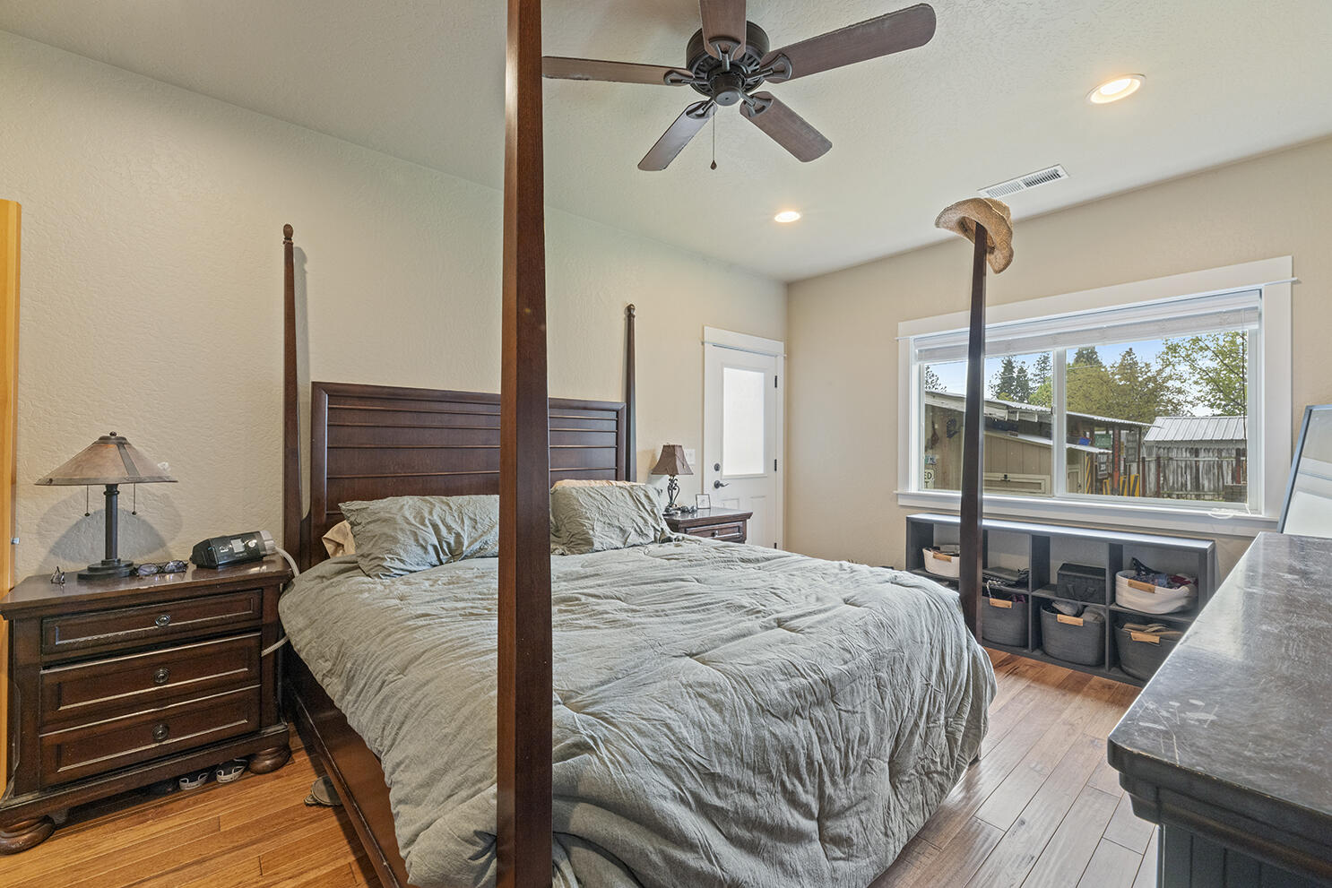 625 Cherry Street Central Point, OR 97502 - Photo 19 of 33 19
