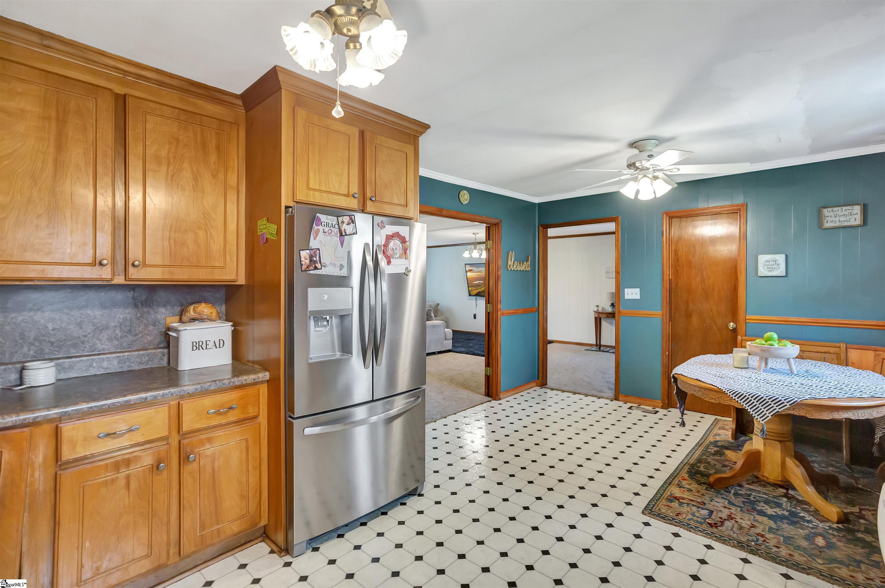209 Sanford Road Starr, SC 29684 - Photo 11 of 33 Gallery Image 11