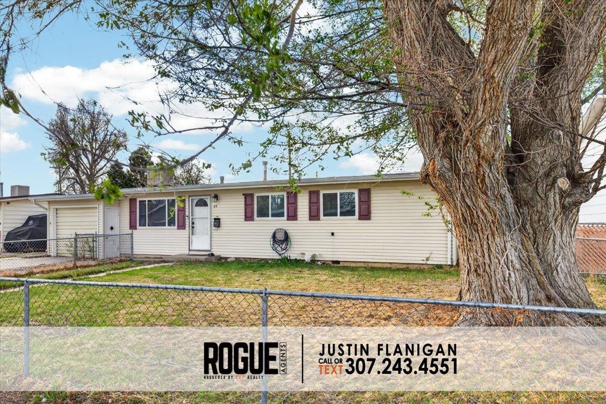 45 Gardenia Street Casper, WY 82604 - Photo 3 of 29