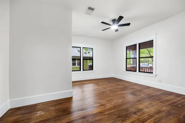 $450,000 | 1014 Bolivar Street, Denton, TX 76201