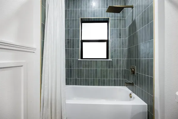 $450,000 | 1014 Bolivar Street, Denton, TX 76201