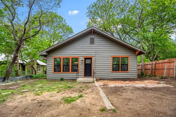$450,000 | 1014 Bolivar Street, Denton, TX 76201