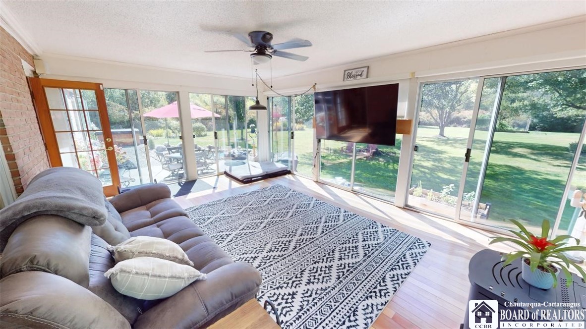 1609 Forest Avenue Busti, NY 14701 - Photo 9 of 30