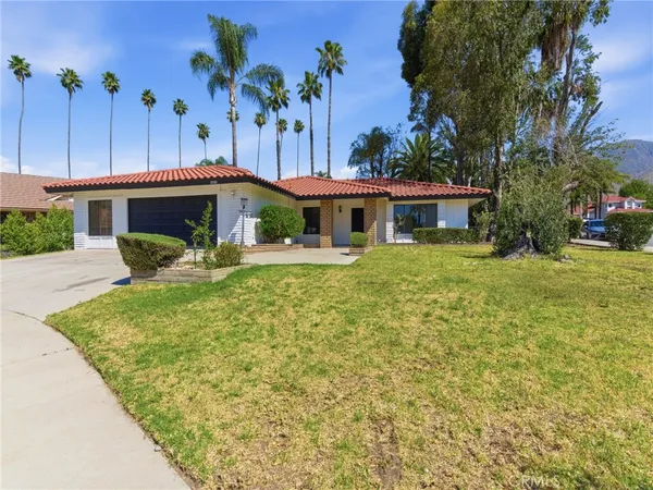 $669,950 | 28813 Crimson Court, Highland, CA 92346