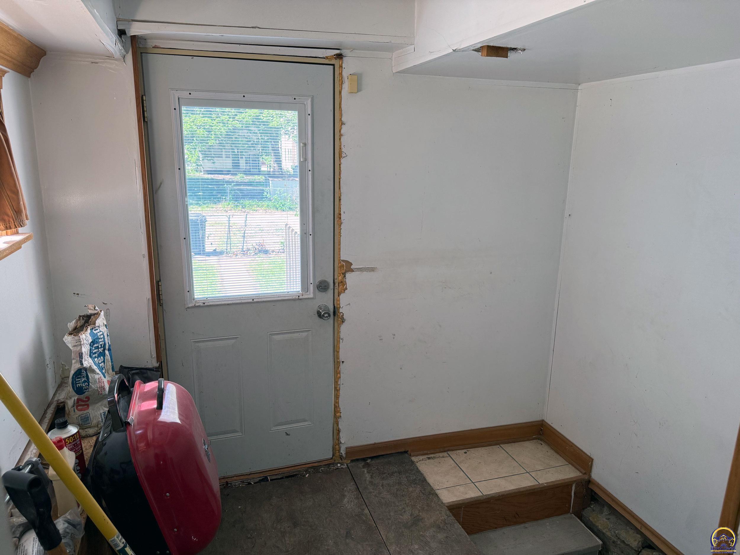 115 Southwest Fillmore Street Topeka, KS 66606 - Photo 11 of 12