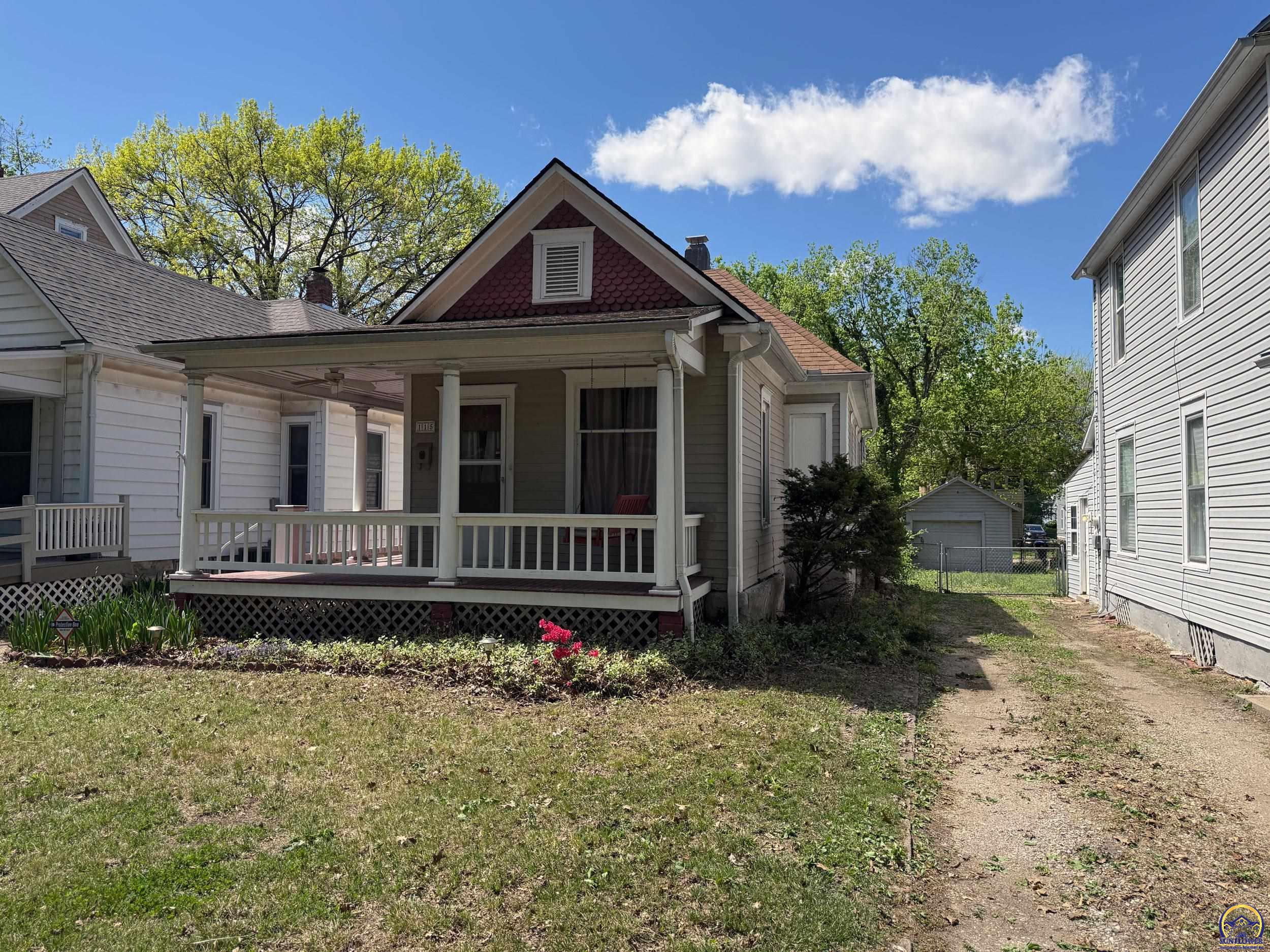 115 Southwest Fillmore Street Topeka, KS 66606 - Photo 2 of 12