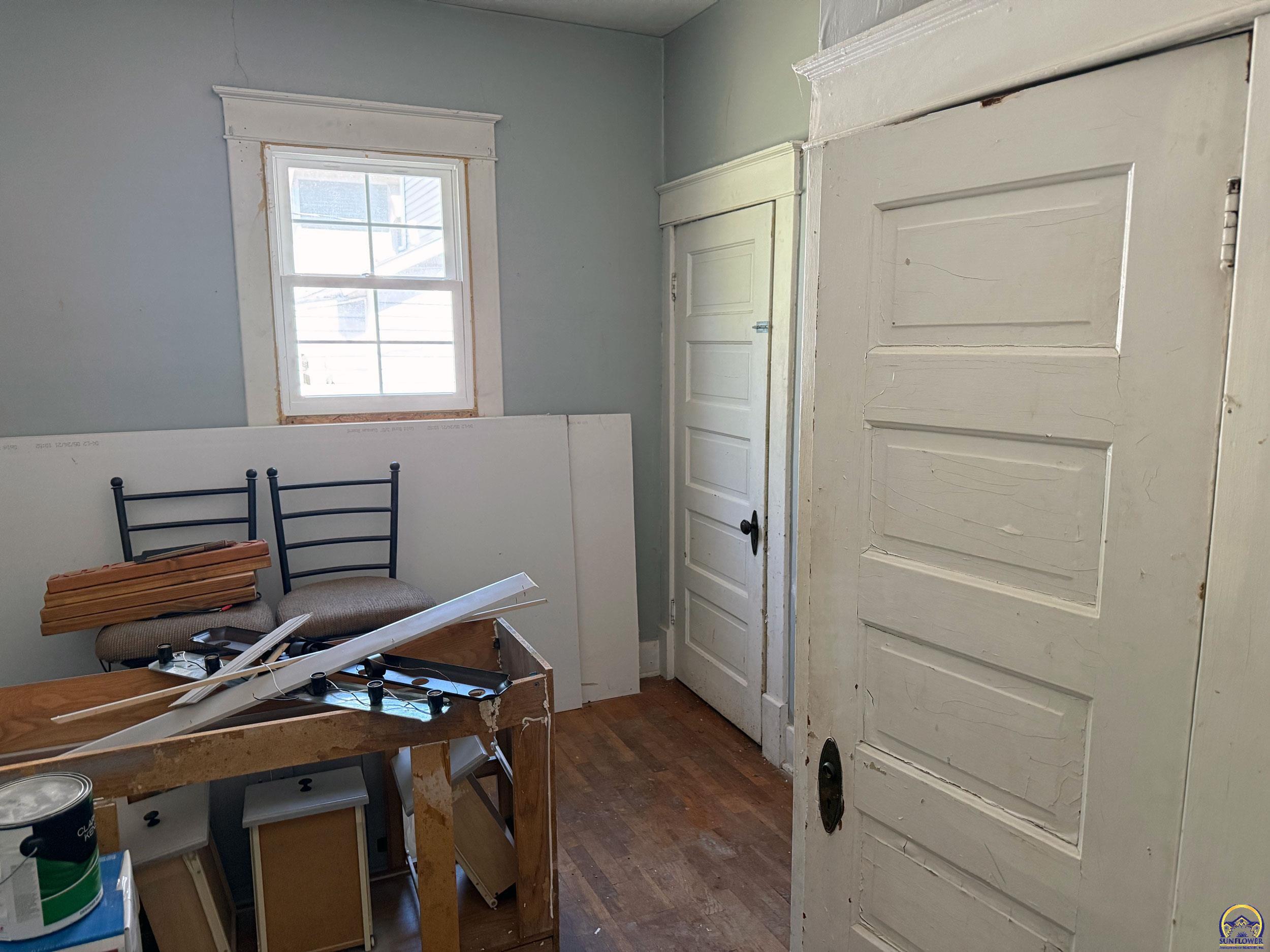 115 Southwest Fillmore Street Topeka, KS 66606 - Photo 8 of 12