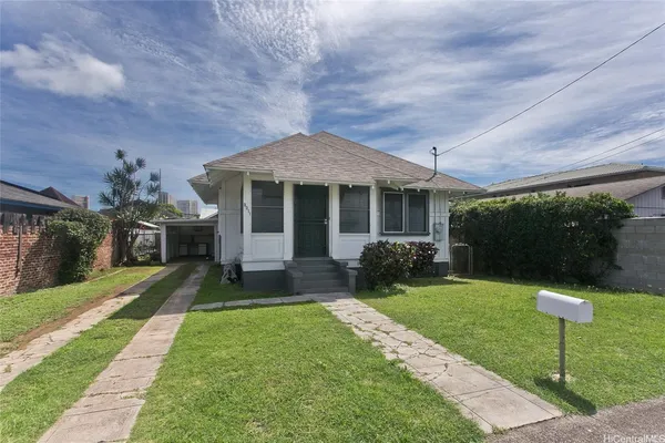 $949,000 | 2211 Bingham Street, Honolulu, HI 96826