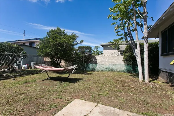$949,000 | 2211 Bingham Street, Honolulu, HI 96826