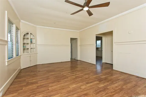 $949,000 | 2211 Bingham Street, Honolulu, HI 96826