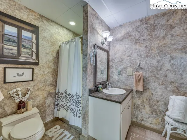 $799,000 | 671 Bairds Creek Road, Vilas, NC 28692