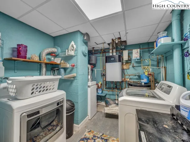 $799,000 | 671 Bairds Creek Road, Vilas, NC 28692